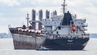 Руски траулери заплашват жизненоважни подводни кабели в Атлантическия океан