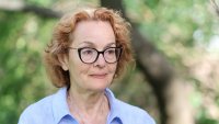 Проф. Коларова: Ако ГЕРБ не участва във вота, Гюров ще стигне до балотаж