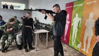 От училището към войната: Как ученици сглобяват дронове за Русия без да им плащат
