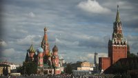Стигмата да си руснак: Руските мъже живеят със срам и международен натиск