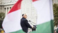 Орбан ще обсъжда с Тръмп санкциите, наложени на "Лукойл" и "Роснефт"