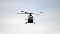 Военен хеликоптер се включи в издирването на парапланерист