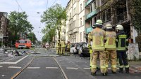 Българин и две румънки се издирват след срутване на сграда в Германия