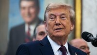 Американците са разделени: Годен ли е 79-годишният Тръмп за президент на САЩ? 