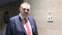 “Да, България” със сигнал до САЩ: Пеевски нарушава санкциите по “Магнитски”