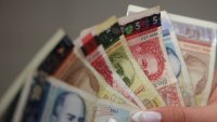 Линията на бедност за 2026 г. да бъде 764 лв., предлага правителството