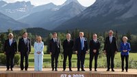 Пазят лидерите на срещата на Г-7 в Канада от мечки гризли и други диви животни