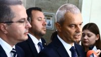 Костадинов: С бюджетната си политика правителството води държавата към фалит
