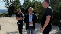 Министър Иванов инспектира критичните участъци около Телиш