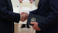 Телефонните разговори между Путин и Тръмп са проведени в приятелска атмосфера 