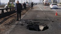 Няма ден, няма нощ: Руските атаки промениха живота в украинската столица