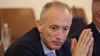 Вълчев: Очаква се забраната за мобилни телефони в училищата да влезе в сила през ноември