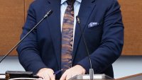 Асен Василев с нова вратовръзка на пера: Не сте си написали домашното