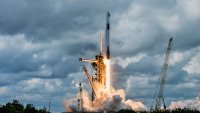 Тръмп иска да даде тласък на американската космическа индустрия