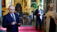 "Ако има Путин, има и Русия": Как поздравиха руския президент за 73-я му рожден ден? ВИДЕО