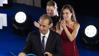 Моден триумф: Кралица Летисия блесна с ослепителна червена рокля