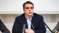 Асен Василев разкритикува Бюджет 2026 заради ръста на административните разходи