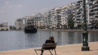 Важно за българите в Гърция: започват проверки на имотите в Airbnb, глоби до 20 000 евро