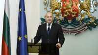 Ройтерс: Радев - бившият президент, който обеща да сложи край на политическата криза България
