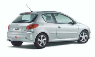 Peugeot 206 счупи 100-годишен рекорд по производство