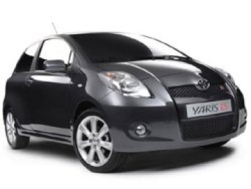 Малката Toyota Yaris надува мускули