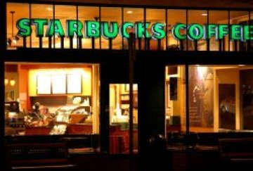 Съдят Starbucks за $114 млн. заради невалиден купон за безплатно кафе