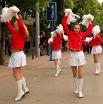 Децата да са заети в училище и през ваканциите