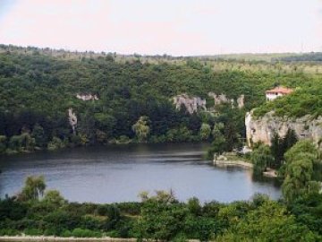 Язовирите са още пълни, чакаме да вали след февруари