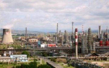 Авария в Лукойл Нефтохим, няма пострадали