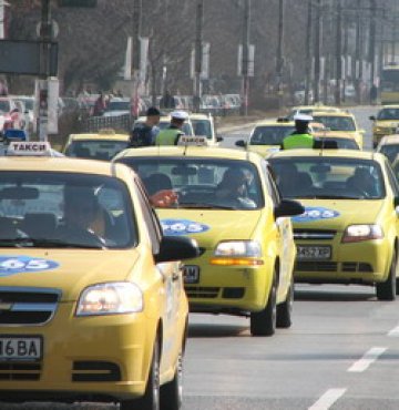 Наръгаха таксиметров шофьор в Бургас