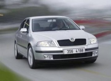 Skoda готви фейслифт на Octavia