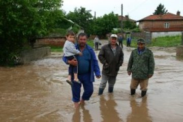 В Пазарджишко се връщат към нормално състояние