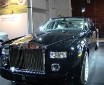 Rolls Royce идва в България с цена от 325 хил. евро