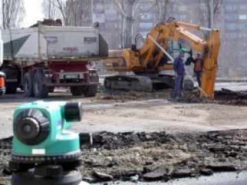 Бутат незаконни сгради във Варна