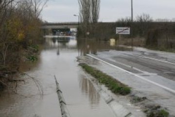 Бедствено положение в Старозагорско, няма ток и вода