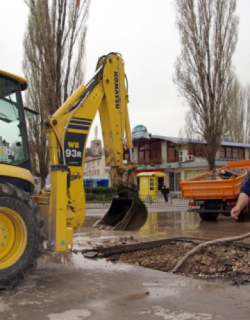 Ремонтират главен водопровод в Плевен