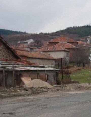 Никой не живее в Нане