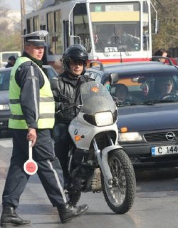 КАТ София: Нямаме дрегери за дрогите, но пък имаме радари