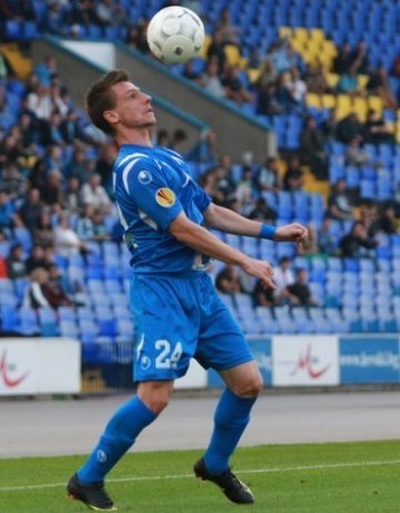 Левски удари с 3:0 Славия