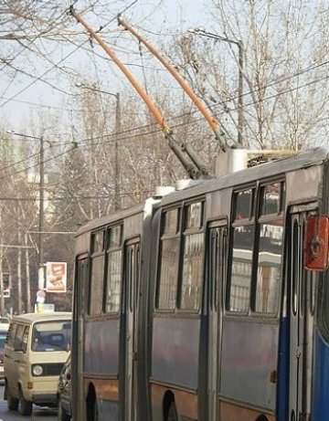 Мъртвопиян се опита да подкара тролейбус в Пазарджик