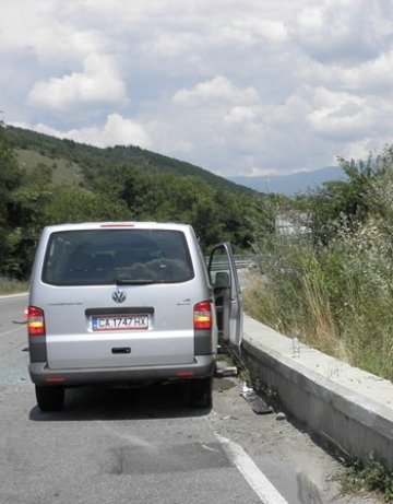 Пътищата в цялата страна са сухи