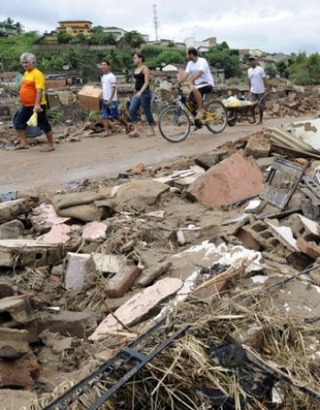 15 души загинаха при престрелка в Бразилия