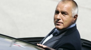 Станишев открива обекти, аз му ги плащам!