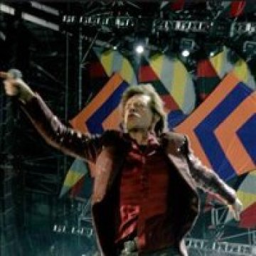 Rolling Stones даряват пари на поляци