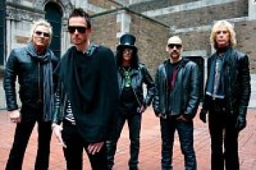 Velvet Revolver се побъркаха