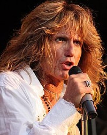 Whitesnake ни готвят пореден албум