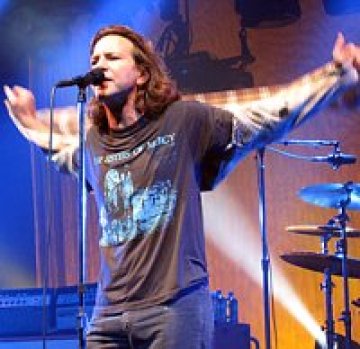 Eddie Vedder: Pearl Jam не са се разпаднали