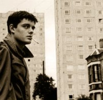 Пропуснали сте филмът за Joy Division? Няма страшно - ще го видите!