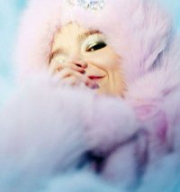 Тайната на Bjork: Литър чиста водка всеки петък!