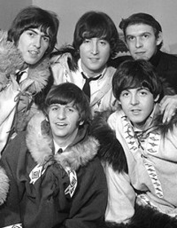 Дясната ръка на Beatles, Neil Aspinall почина в болница на 66 години